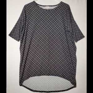 RUNS BIG!!! LuLaRoe Irma Tunic in Black & White